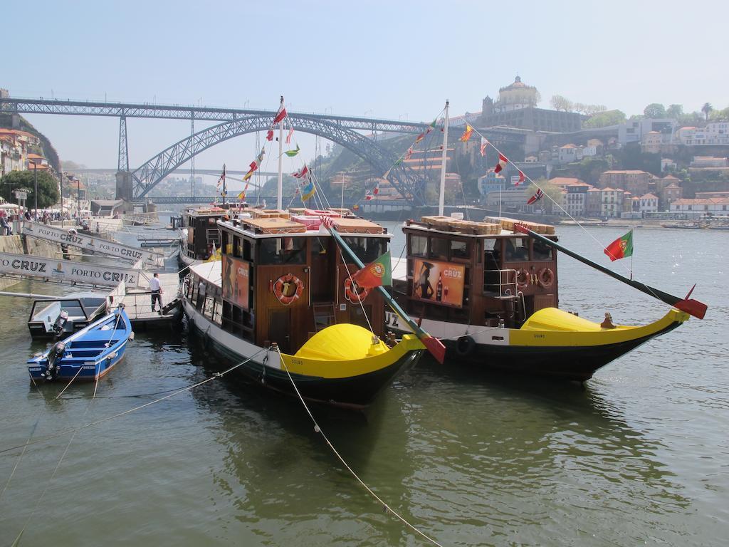 Fabrica Apart Porto Bilik gambar